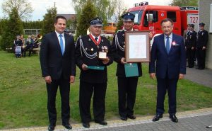 Strażacy z Miedniewic z medalem Pro Masovia