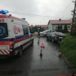 Mnóstwo wypadków w Żyrardowie i okolicach. Autobus przewożący dzieci zderzył się z osobówką